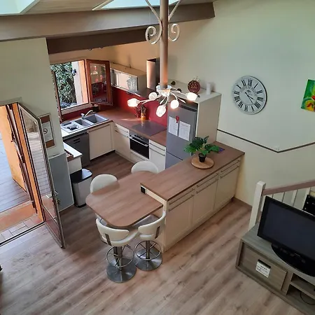 à 650 M Maison Moderne 70m2 Hébergement de vacances Saint-Pierre-la-Mer (Aude)